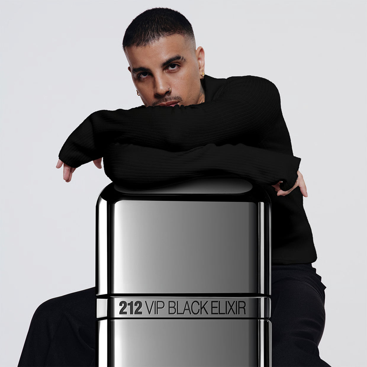 Carolina Herrera 212 VIP Elixir